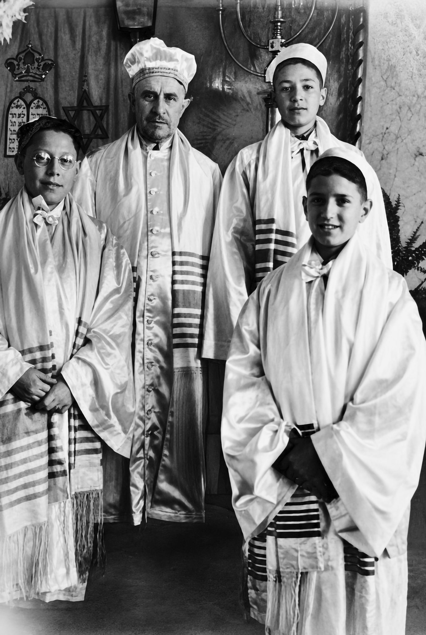 Sephardic rabbi with bar mitzvah boys