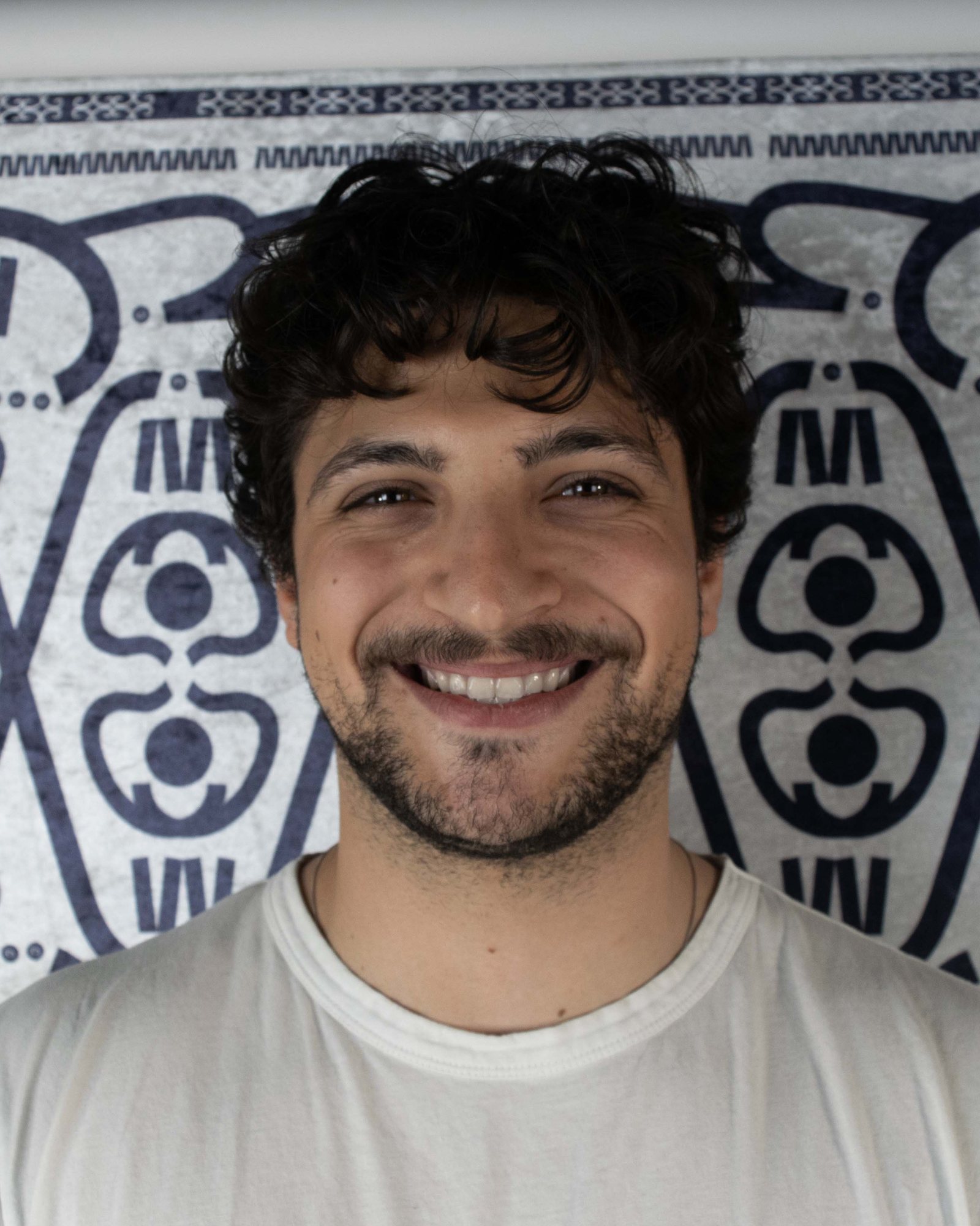Portrait with the Ganchos rug as backdrop